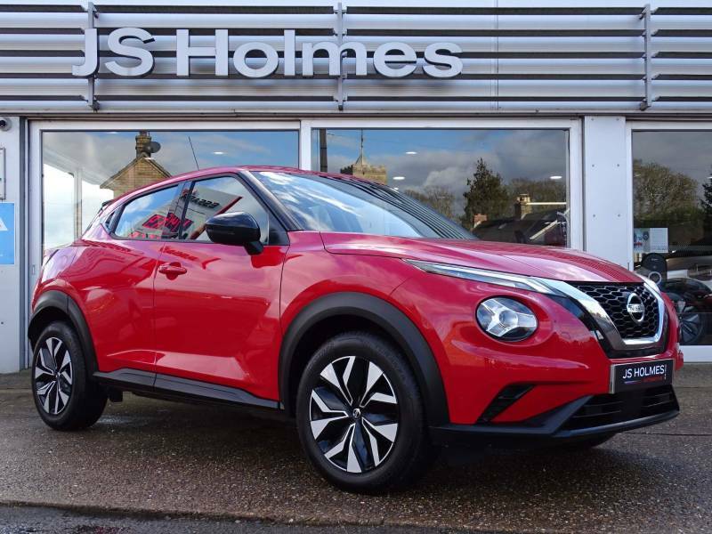 Compare Nissan Juke 1.0 Dig-t 114 Acenta YH71ZYA Red