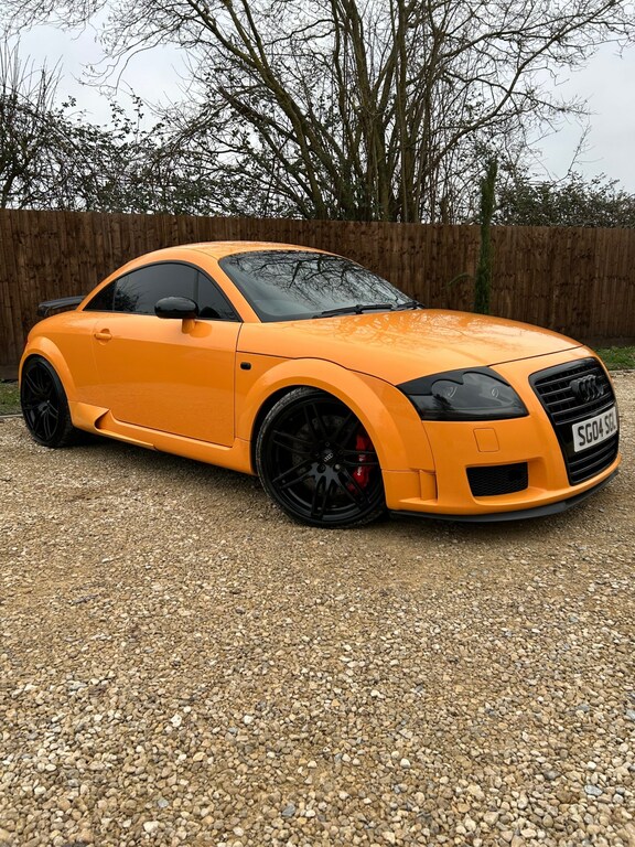Compare Audi TT 3.2 V6 Quattro Dsg SG04SGL Orange