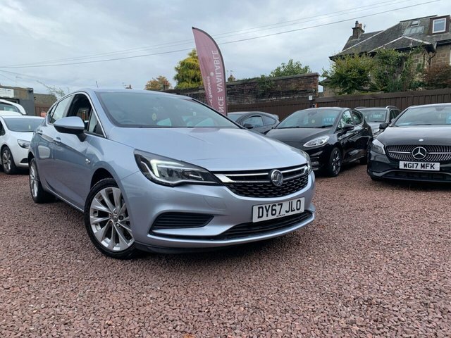 Compare Vauxhall Astra 1.4L Design 123 Bhp DY67JLO Silver