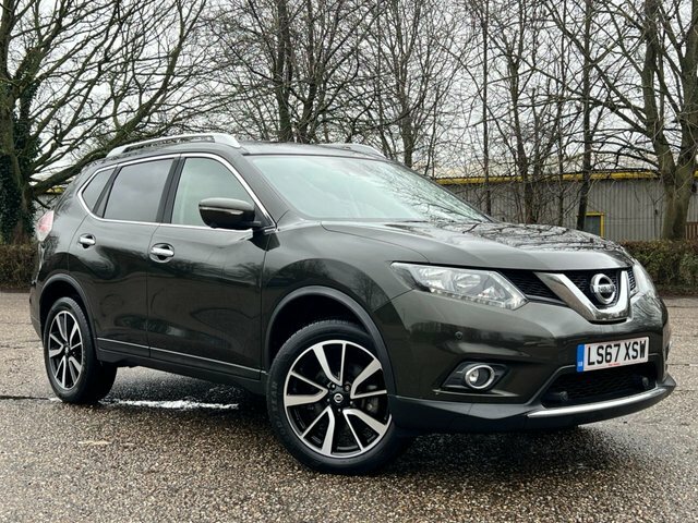 Compare Nissan X-Trail 2.0 N-vision Dci Xtronic 175 Bhp LS67XSW Green