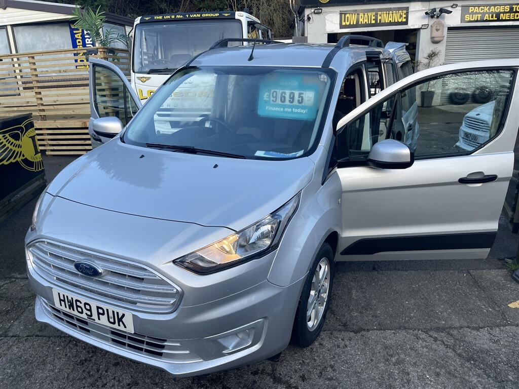 Compare Ford Transit Connect 220 New Shape Euro 6 HW69PUK Silver
