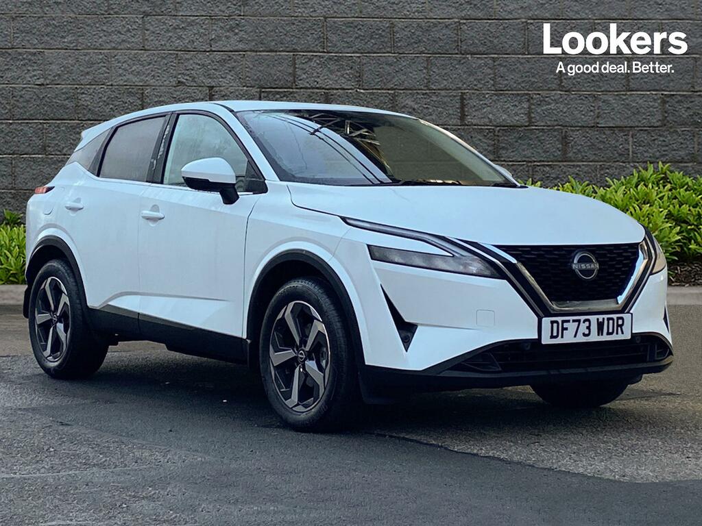 Compare Nissan Qashqai 1.3 Dig-t Mh 158 N-connecta 4Wd Xtronic DF73WDR White