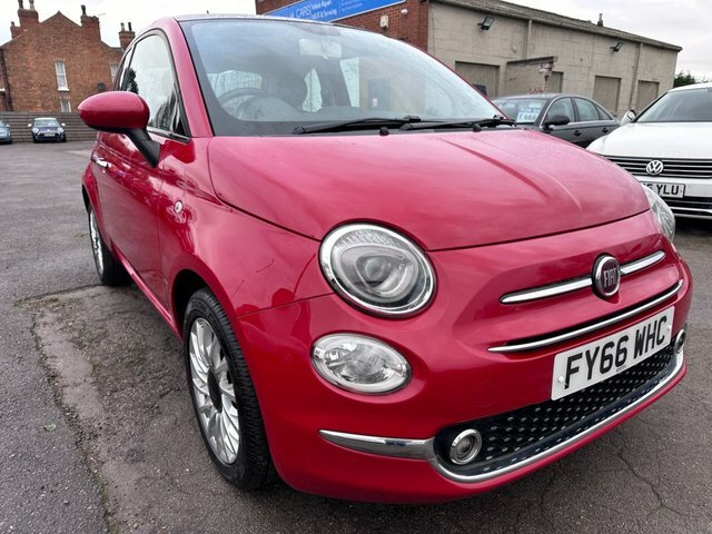 Compare Fiat 500 500 Lounge FY66WHC Red