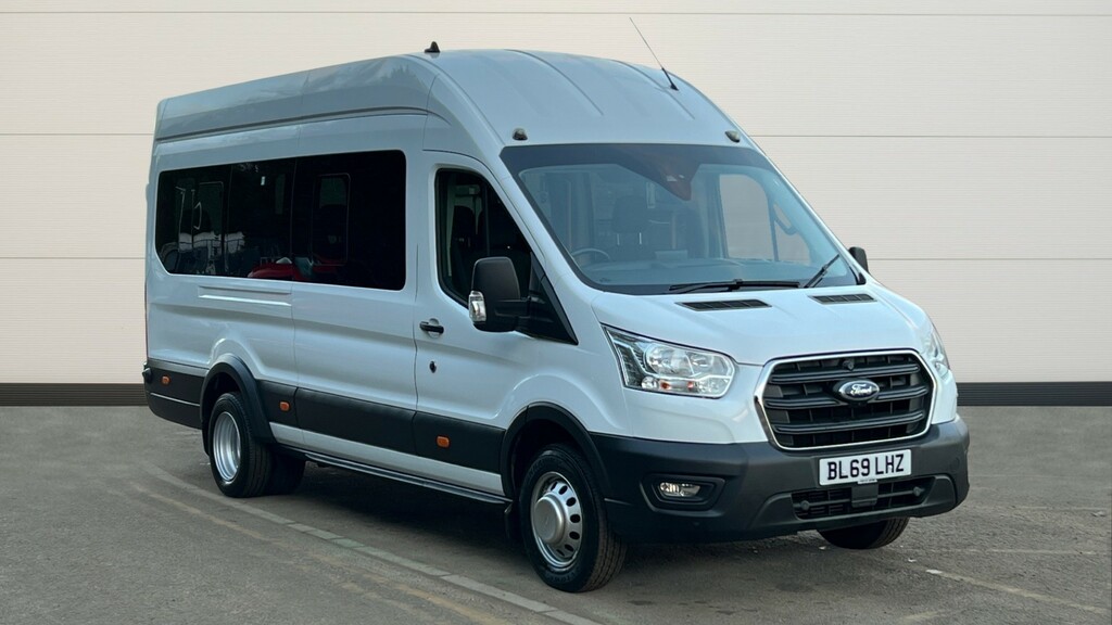 Compare Ford Transit Custom 2.0 Ecoblue 130Ps H3 17 Seater Leader BL69LHZ White