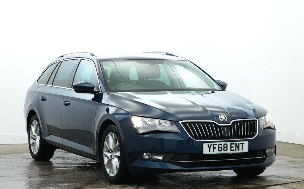 Skoda superb estate on sale hybrid used