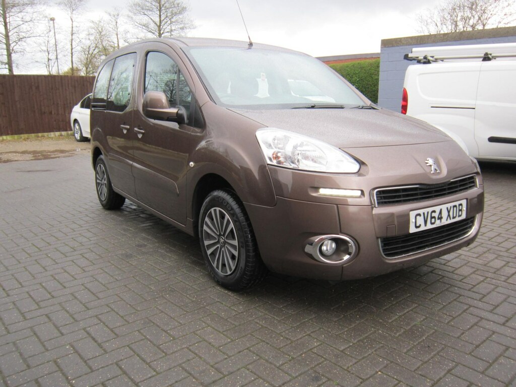Compare Peugeot Partner Tepee 1.6 Hdi 92 S CV64XDB Brown