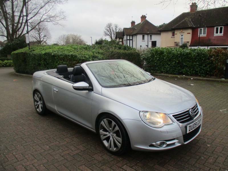 Volkswagen EOS 2.0 Tdi Cr Sport Fhf Drive Well Silver #1