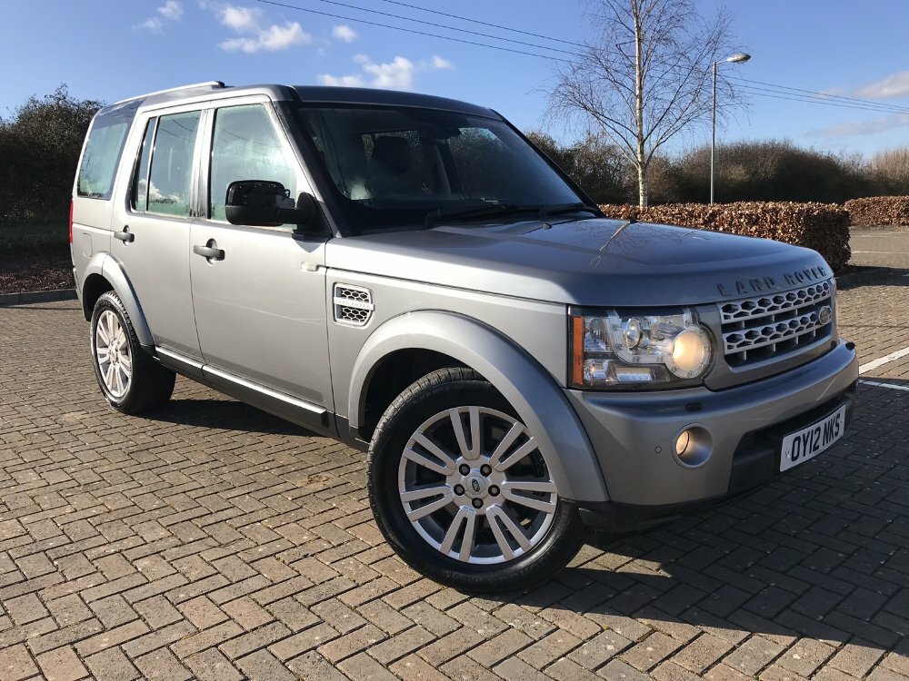 Compare Land Rover Discovery 3.0 Sdv6 255 Xs OY12NKS Grey
