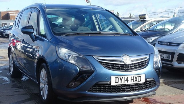 Compare Vauxhall Zafira 2.0 Se Cdti 162 Bhp Clean Example 7 Seater DY14HXD Blue
