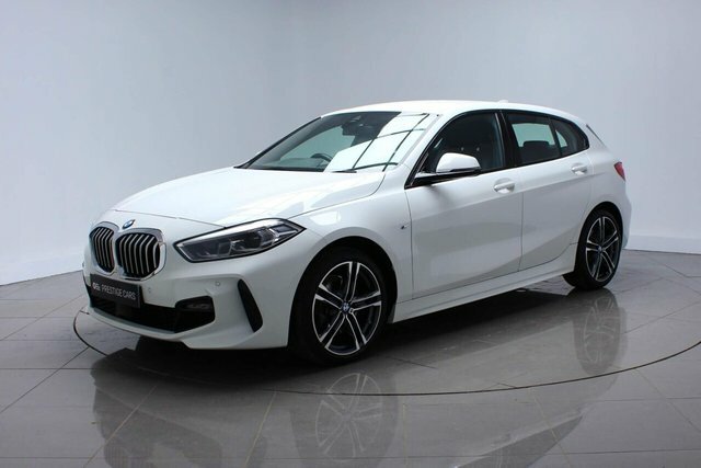 Compare BMW 1 Series 1.5L 118I M Sport 135 Bhp DL72ECA White
