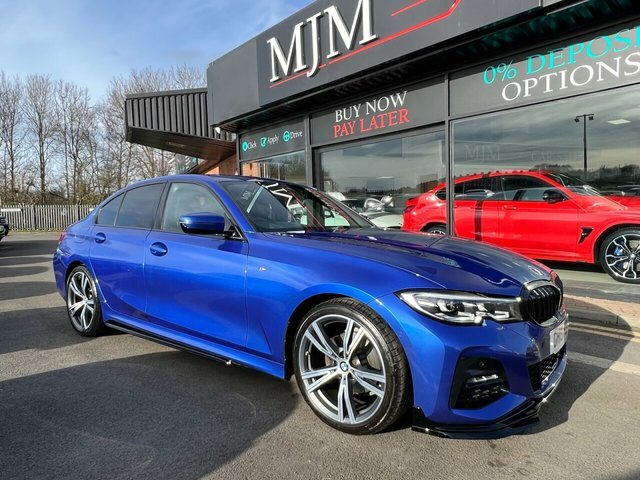 Compare BMW 3 Series Saloon GH19FCX Blue