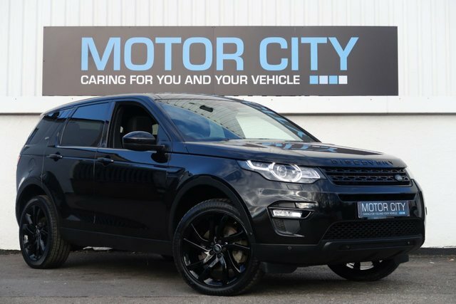 Compare Land Rover Discovery Sport Sport 2.0 Td4 Hse Luxury 180 Bhp GV65KFY Black