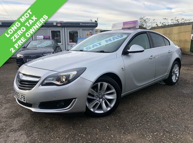 Compare Vauxhall Insignia Hatchback DV65LFB Silver