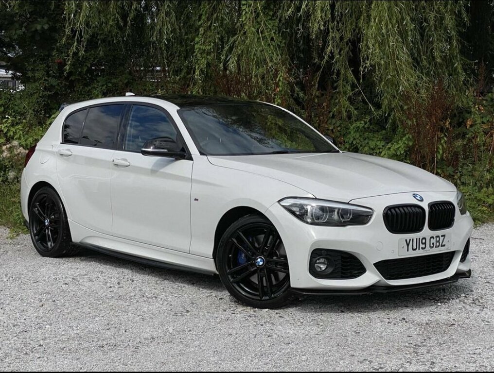 Compare BMW 1 Series 1.5 118I Gpf M Sport Shadow Edition 2019 YU19GBZ White