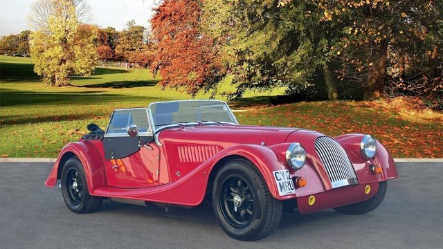 Compare Morgan Plus Four Four Supersport 2.0 CA12WFW Red