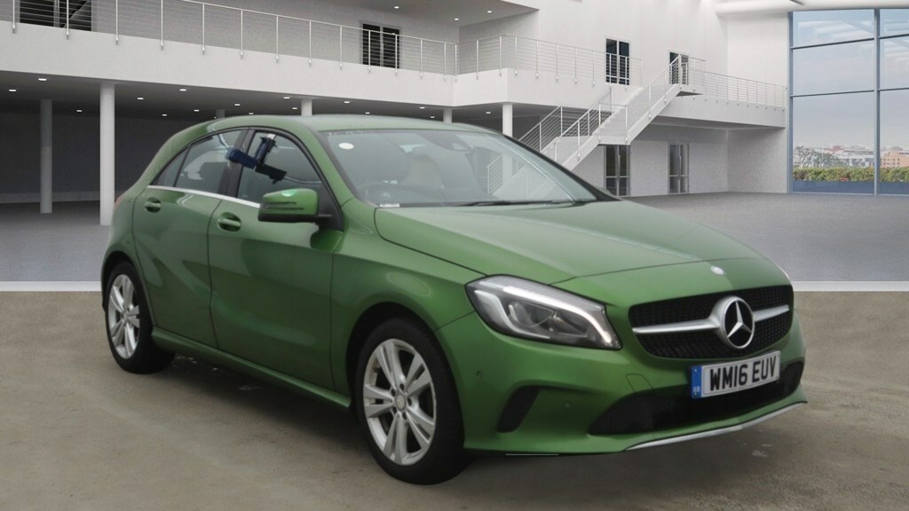 Compare Mercedes-Benz A Class A180d Sport Premium Zero Deposit 279 P WM16EUV Green