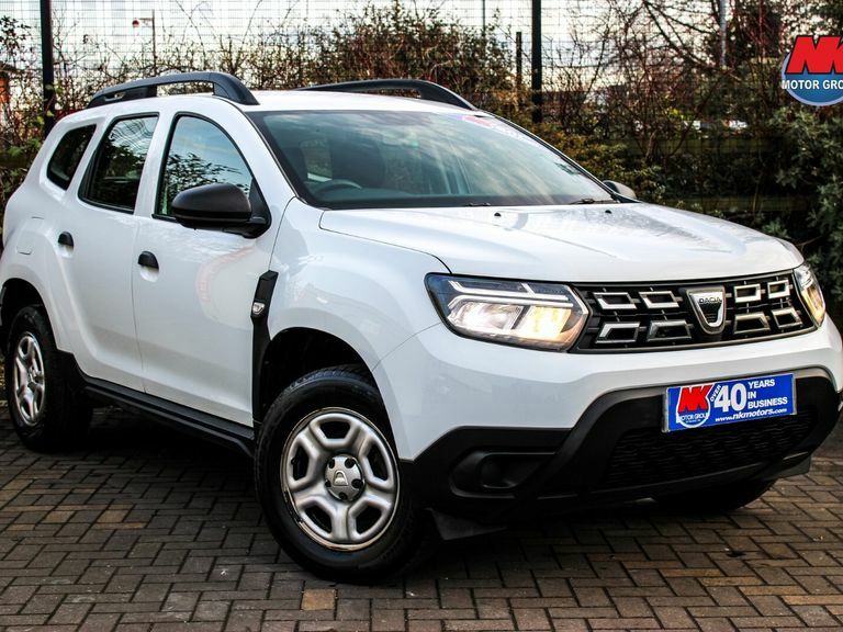 Compare Dacia Duster 1.0 Tce 90 Essential VN71WFP White