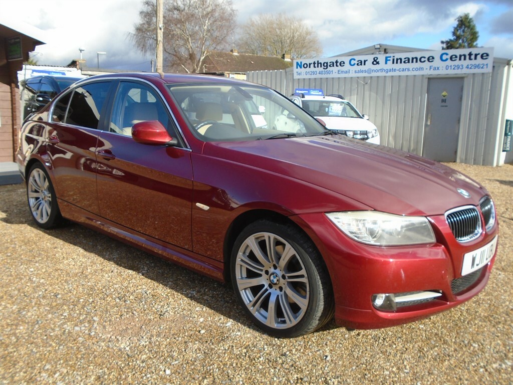 Compare BMW 3 Series Exclusive WJ11UBU Red