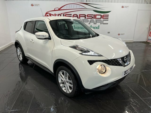 Compare Nissan Juke 1.2 N-connecta Dig-t 115 Bhp BC17OER White