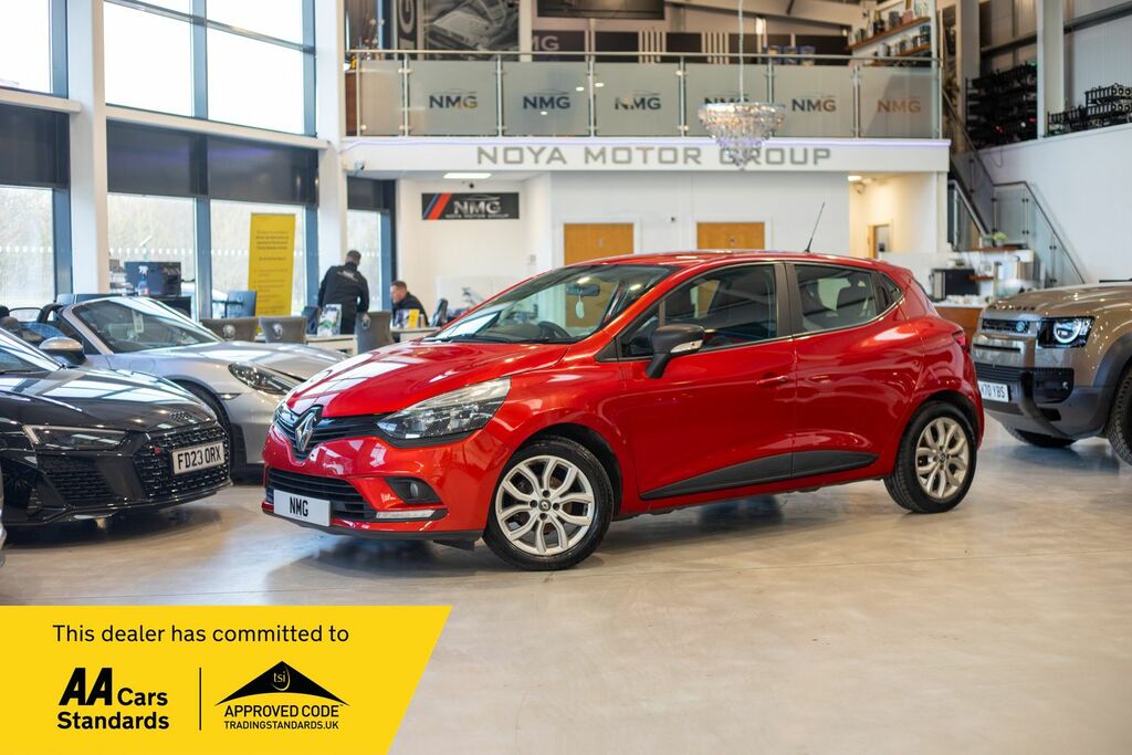 Compare Renault Clio Play YP66SZN Red