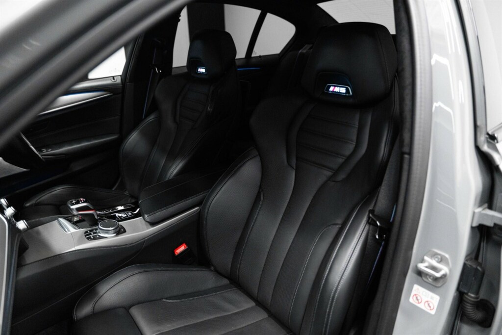 Compare BMW M5 Saloon EN21RZM Grey