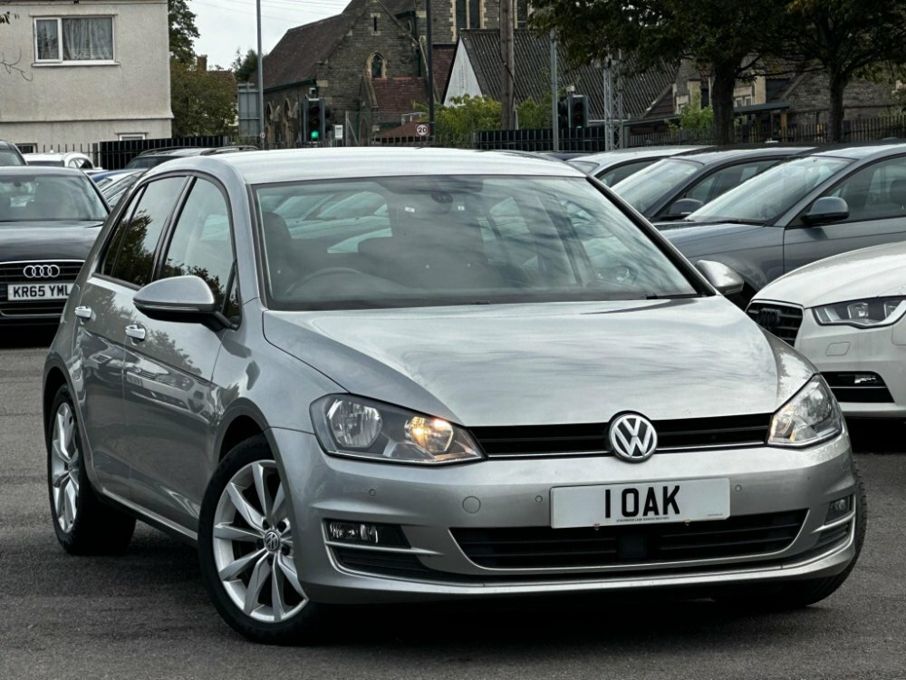 Compare Volkswagen Golf 2.0 Tdi Bluemotion Tech Gt Euro 5 Ss ND14FPY Silver