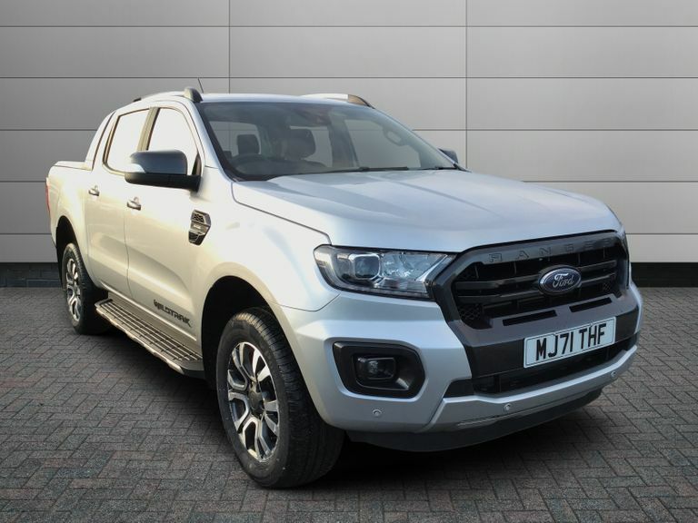Compare Ford Ranger Ford Pick Up Dcab Wildtrak 2.0 Ecoblue 213 MJ71THF Silver