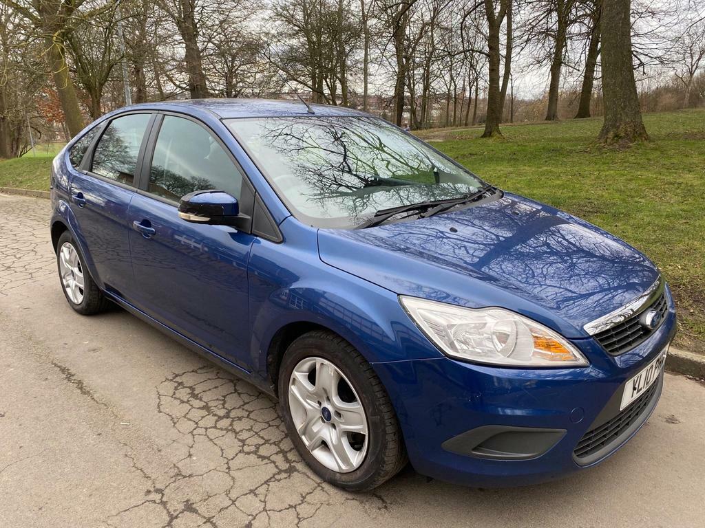 Compare Ford Focus 1.6 Style YL10PHA Blue