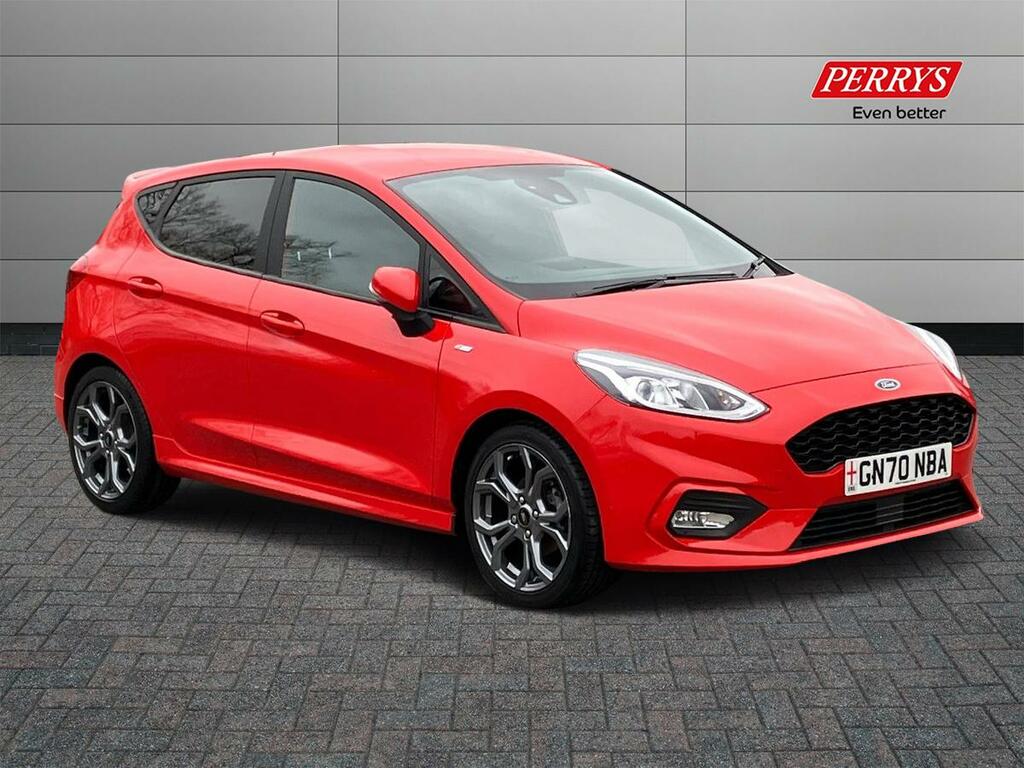 Compare Ford Fiesta Petrol GN70NBA Red