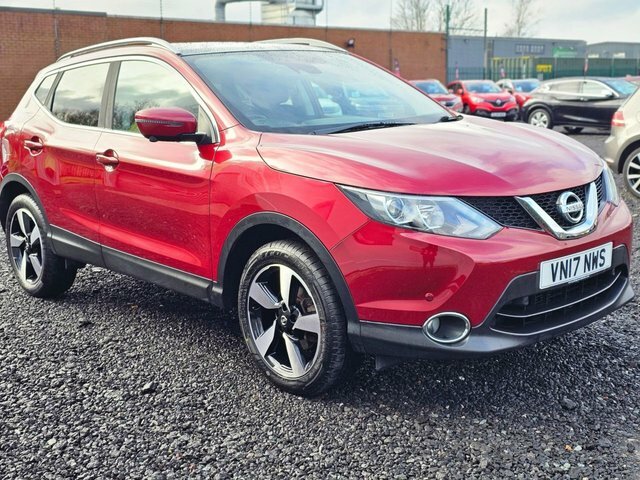 Compare Nissan Qashqai 1.5 N-connecta Dci 108 Bhp VN17NWS Red