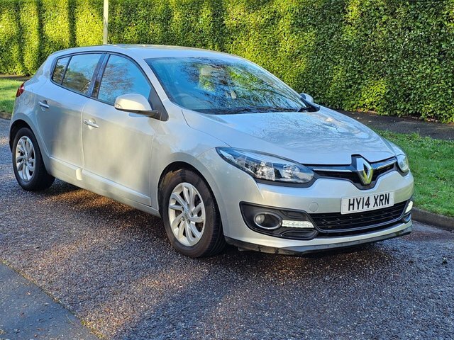 Compare Renault Megane 1.5 Dynamique Tomtom Energy Dci Ss 110 Bhp HY14XRN Silver