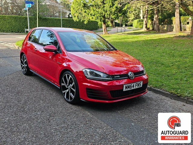 Compare Volkswagen Golf Golf Gtd MM64FNS Red