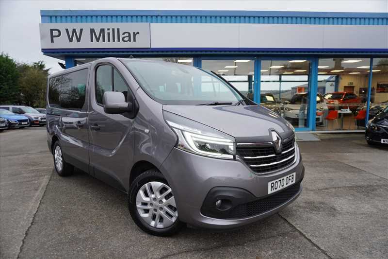 Compare Renault Trafic 2.0 Dci Energy 28 Sport Nav Euro 6 Ss 9 Se RO70OFB Grey
