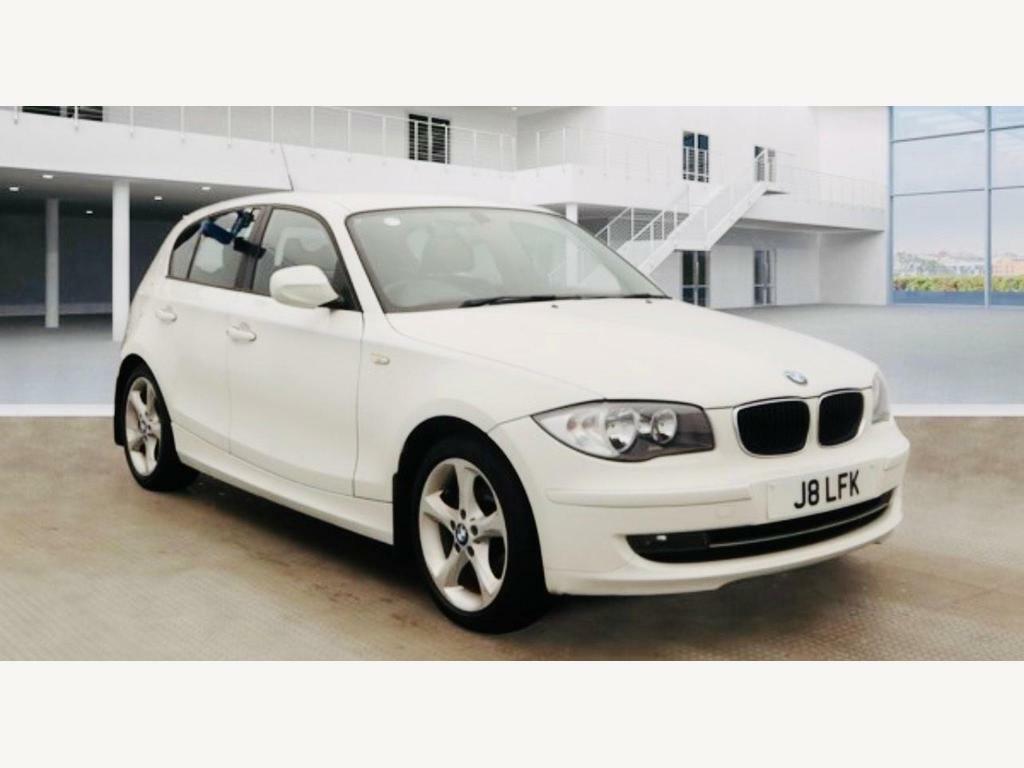 Compare BMW 1 Series 2.0 116I Sport Euro 5 Ss  White