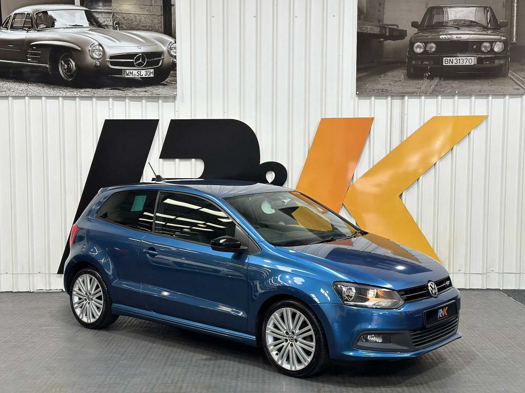 Compare Volkswagen Polo 1.4 Tsi Bluemotion Tech Act Bluegt Euro 5 Ss YC63TKO Blue
