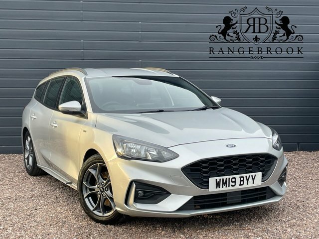 Compare Ford Focus 1.5 St-line WM19BYY Silver