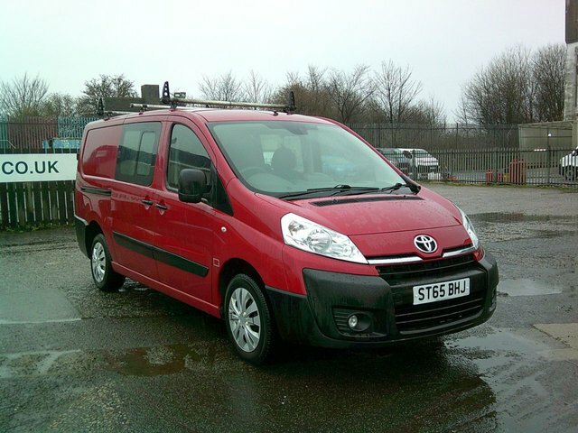 Compare Toyota PROACE 2.0 L2h1 Hdi 1200 Pv 127 Bhp ST65BHJ Red