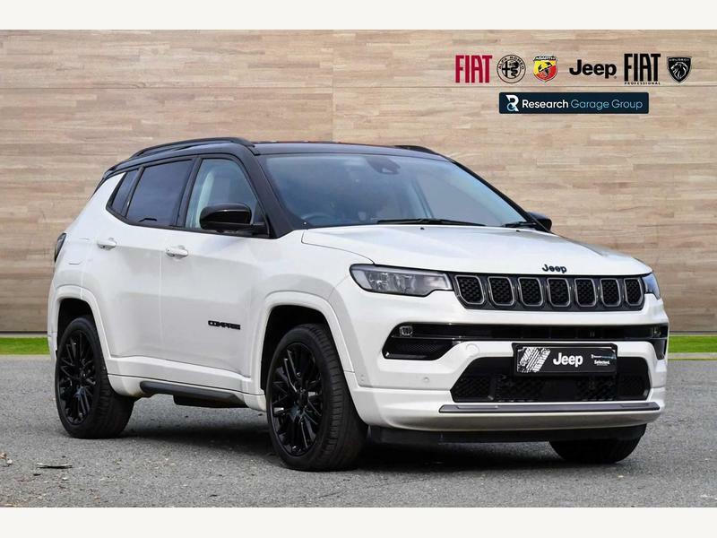 Compare Jeep Compass 1.3 Gse T4 11.4Kwh S 4Xe Euro 6 Ss BX23UJW Black