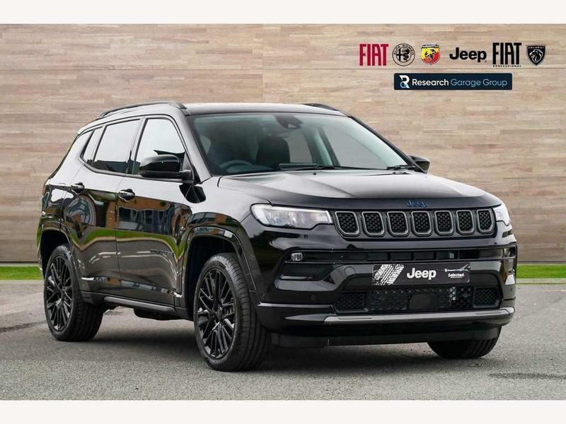Compare Jeep Compass 1.3 Gse T4 11.4Kwh S 4Xe Euro 6 Ss BX73UJB Black