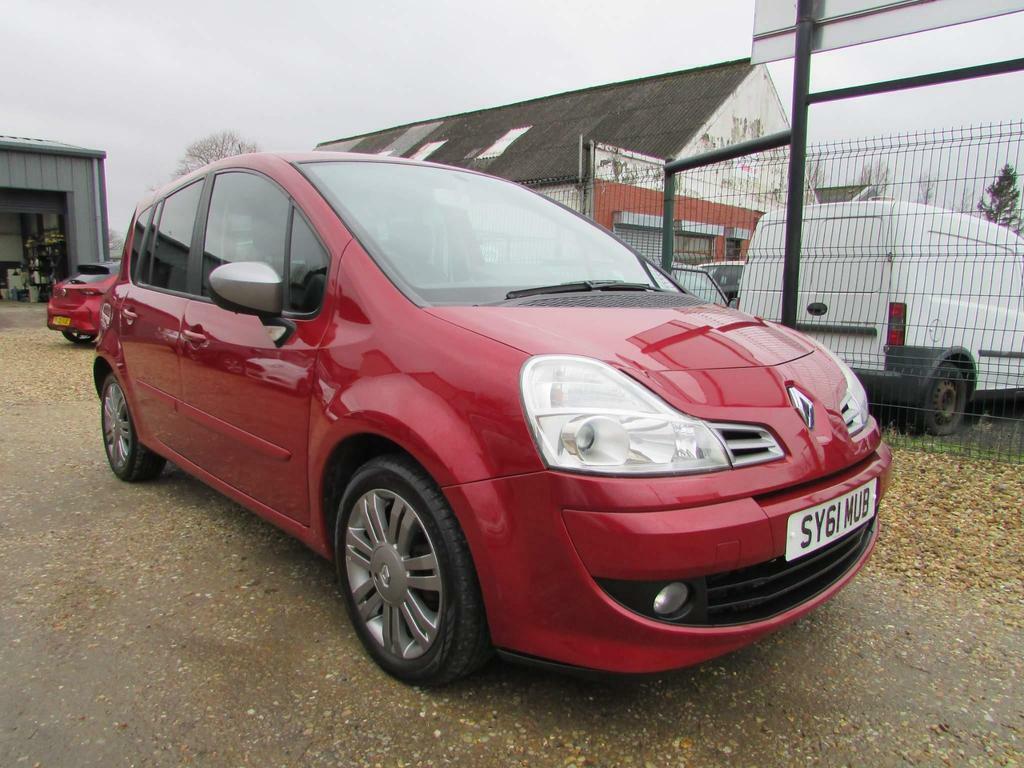 Compare Renault Grand Modus 1.5 Dci Dynamique Euro 5 SY61MUB Red