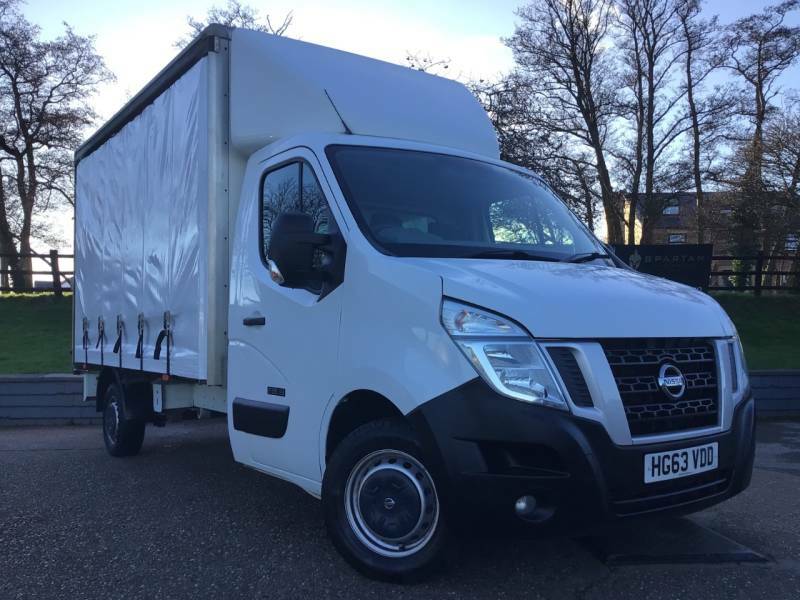 Nissan NV400 2.3 Dci 125Ps H1 Se Chassis Cab White #1