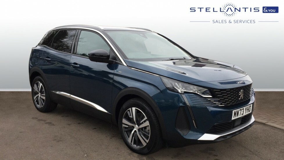 Compare Peugeot 3008 1.6 14.2Kwh Allure E-eat Euro 6 Ss MW73YHO 