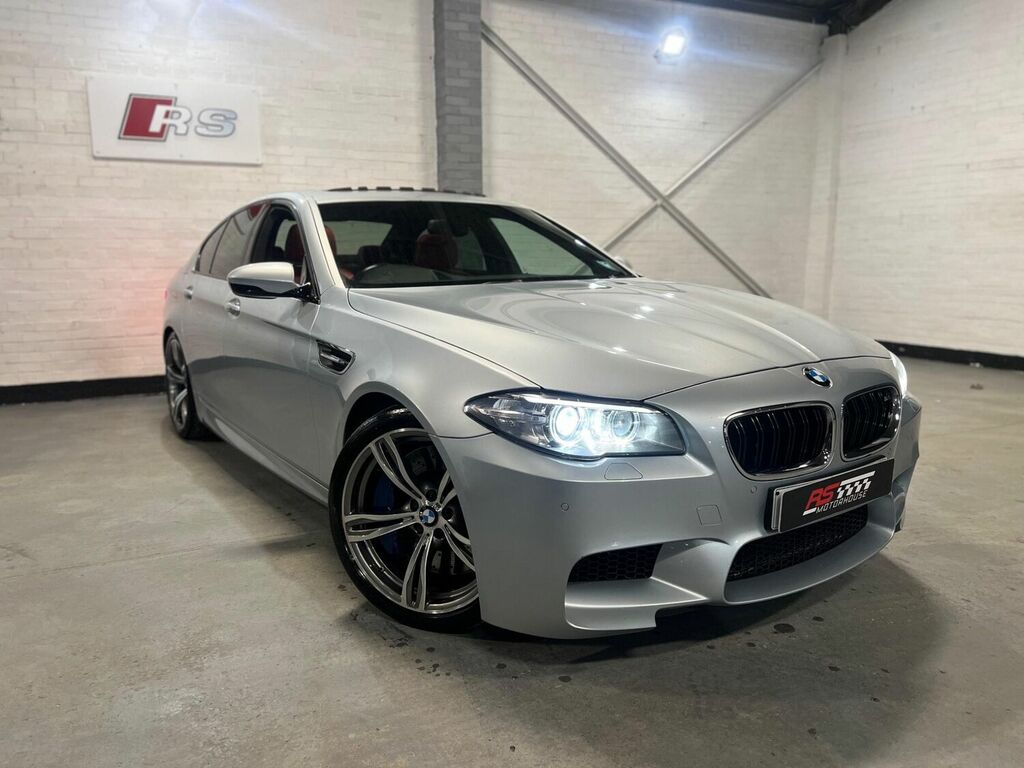 Compare BMW M5 4.4 V8 Dct Euro 5 Ss 2013 GY63KGV Blue