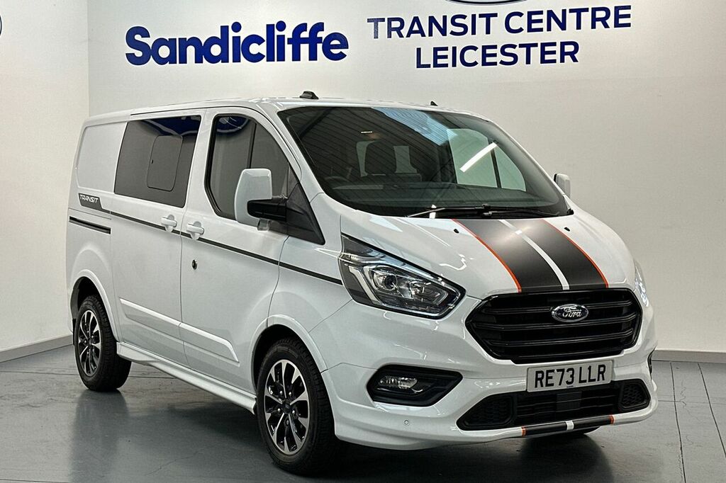 Compare Ford Transit Custom 2.0 Ecoblue 170Ps Low Roof Dcab Sport Van RE73LLR White