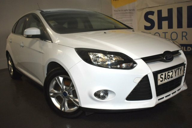 Compare Ford Focus 1.6 Zetec 104 Bhp SA62YTY White