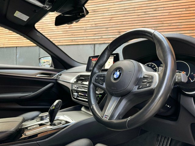 Compare BMW 5 Series 2018 2.0 520D Xdrive M Sport 188 Bhp GH18KZK Blue