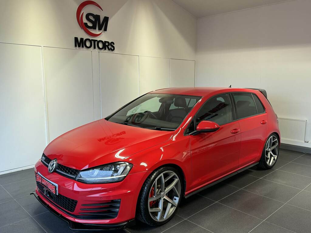 Compare Volkswagen Golf Golf Gtd VN66HHM Red