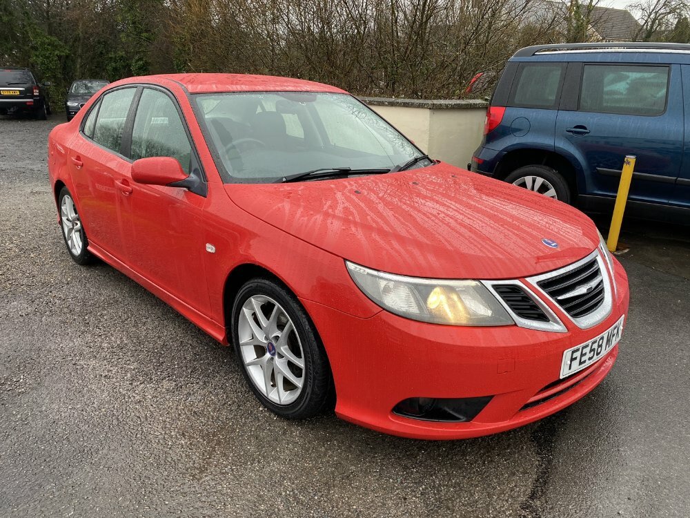 Compare Saab 9-3 9-3 Vector Sport An Tid A FE58MFK Red
