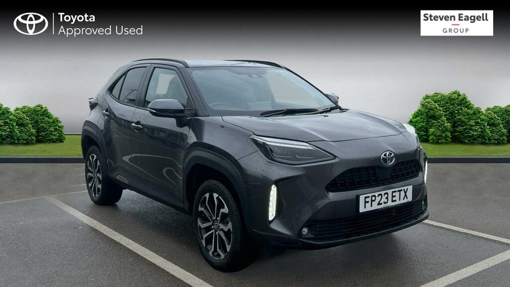 Compare Toyota Yaris Cross 1.5 Vvt-h Design E-cvt Euro 6 Ss FP23ETX Grey