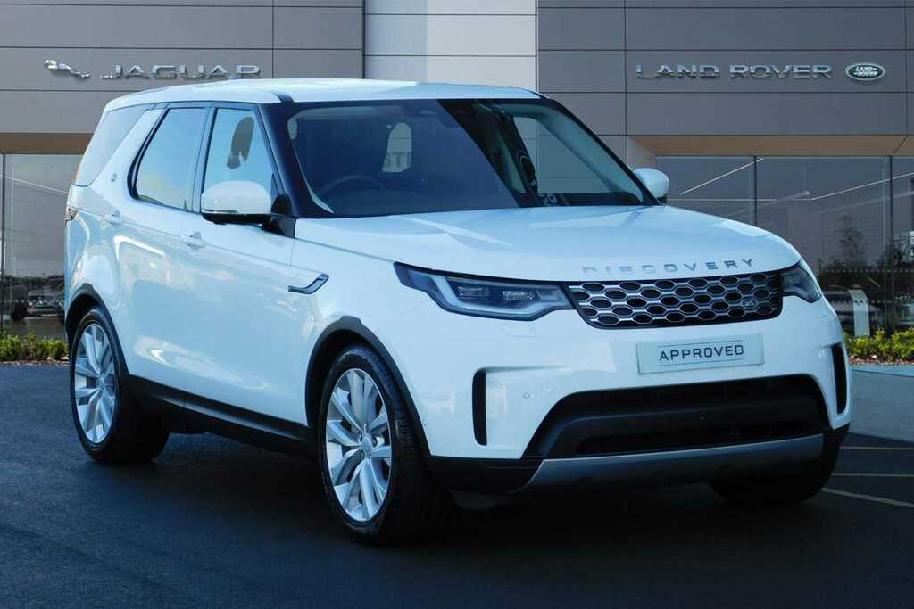 Compare Land Rover Discovery 3.0 D300 Se Commercial HG23FHO White